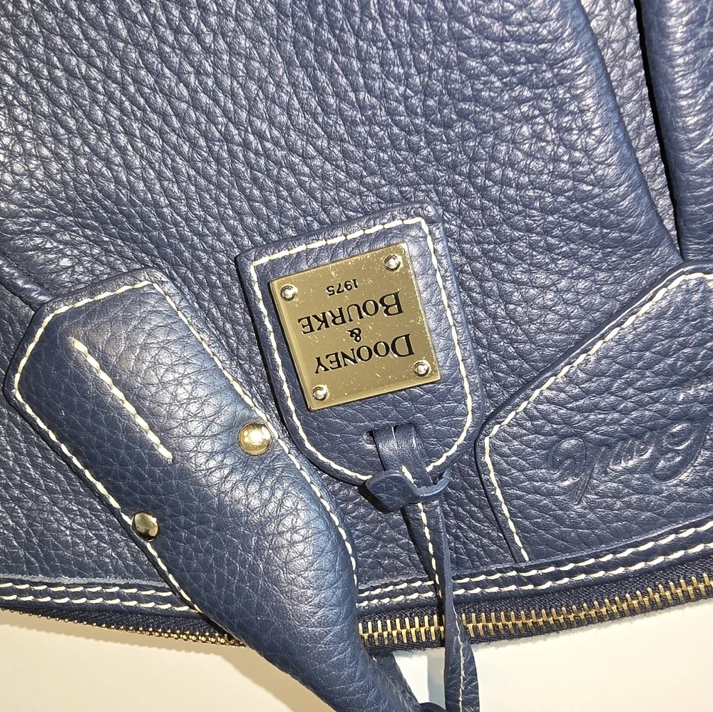 Dooney & Bourke Odine in Marine Bag/purse On Major Sale!🔥 - Picture 13 of 16